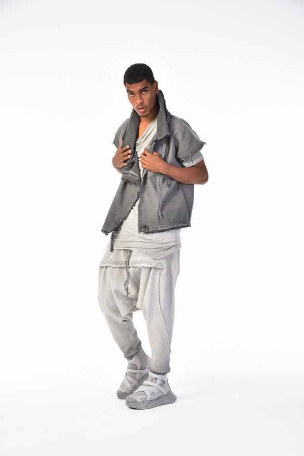 Men's Vest with Slits and Wide Collar