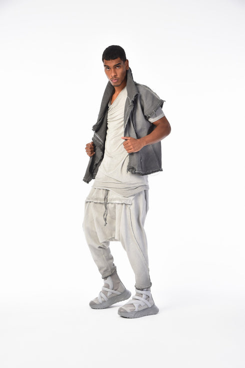 Men's Vest with Slits and Wide Collar