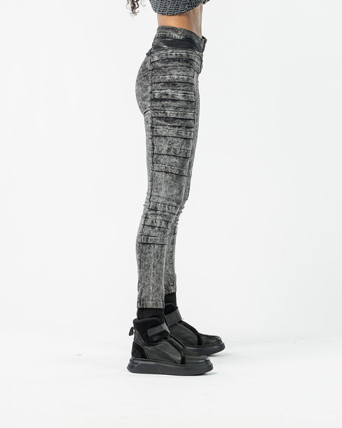 Women's Leggings with Pintuck Details
