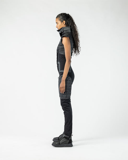 Sleeveless Women's Jumpsuit with Large Pockets