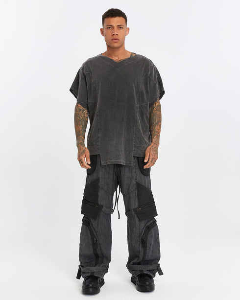 Junus Coban Side Pocket Men’s T-Shirt utility pocketed avant garde t-shirt