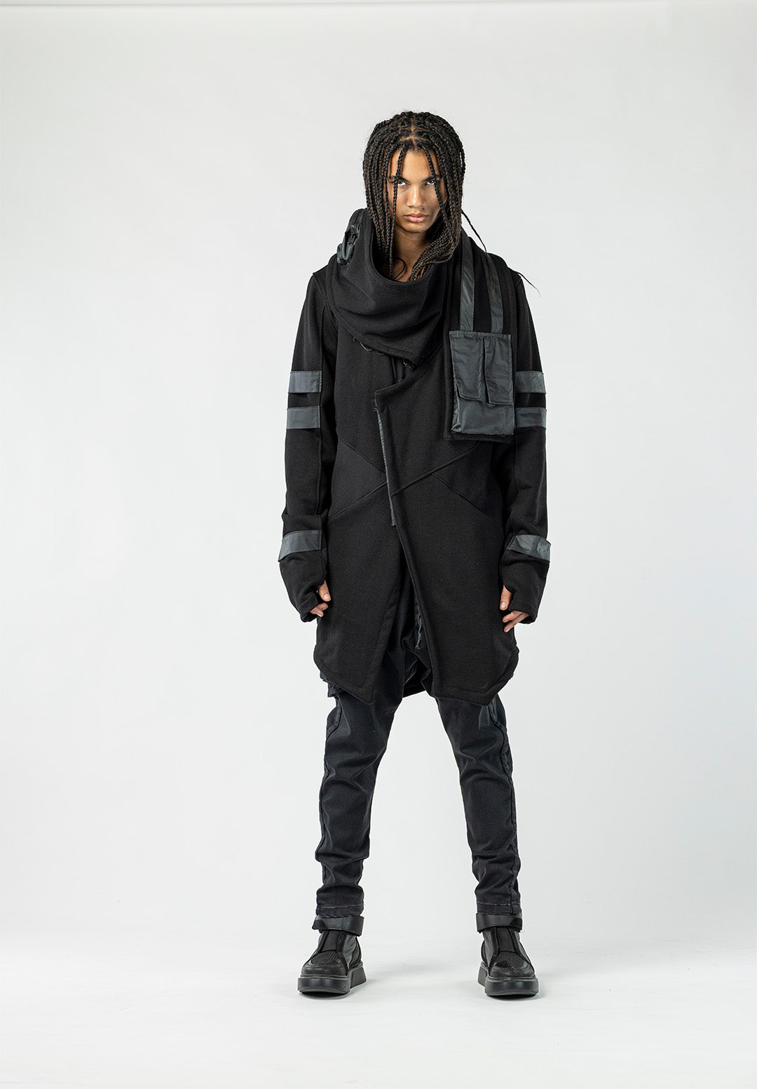 Men's Cardigan with Scarf Detail and Front Zipper | Avant-Garde